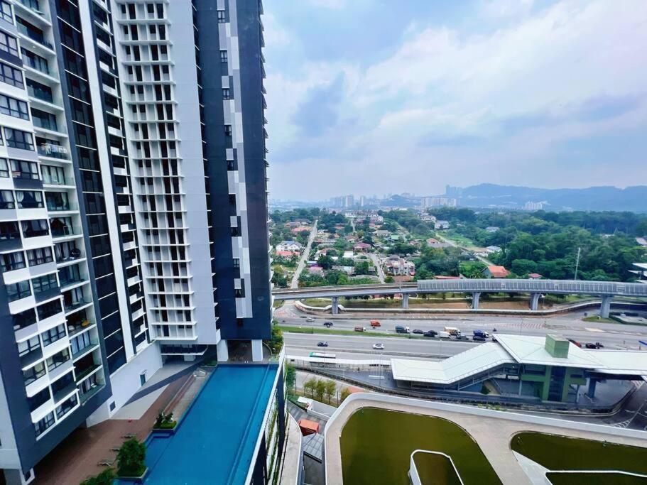 Homely 2Br Heritage D'Sara @ Link To Mrt, Near Thomson Hospital & Sungai Buloh Hospital Exterior foto